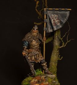 Viking-standard bearer