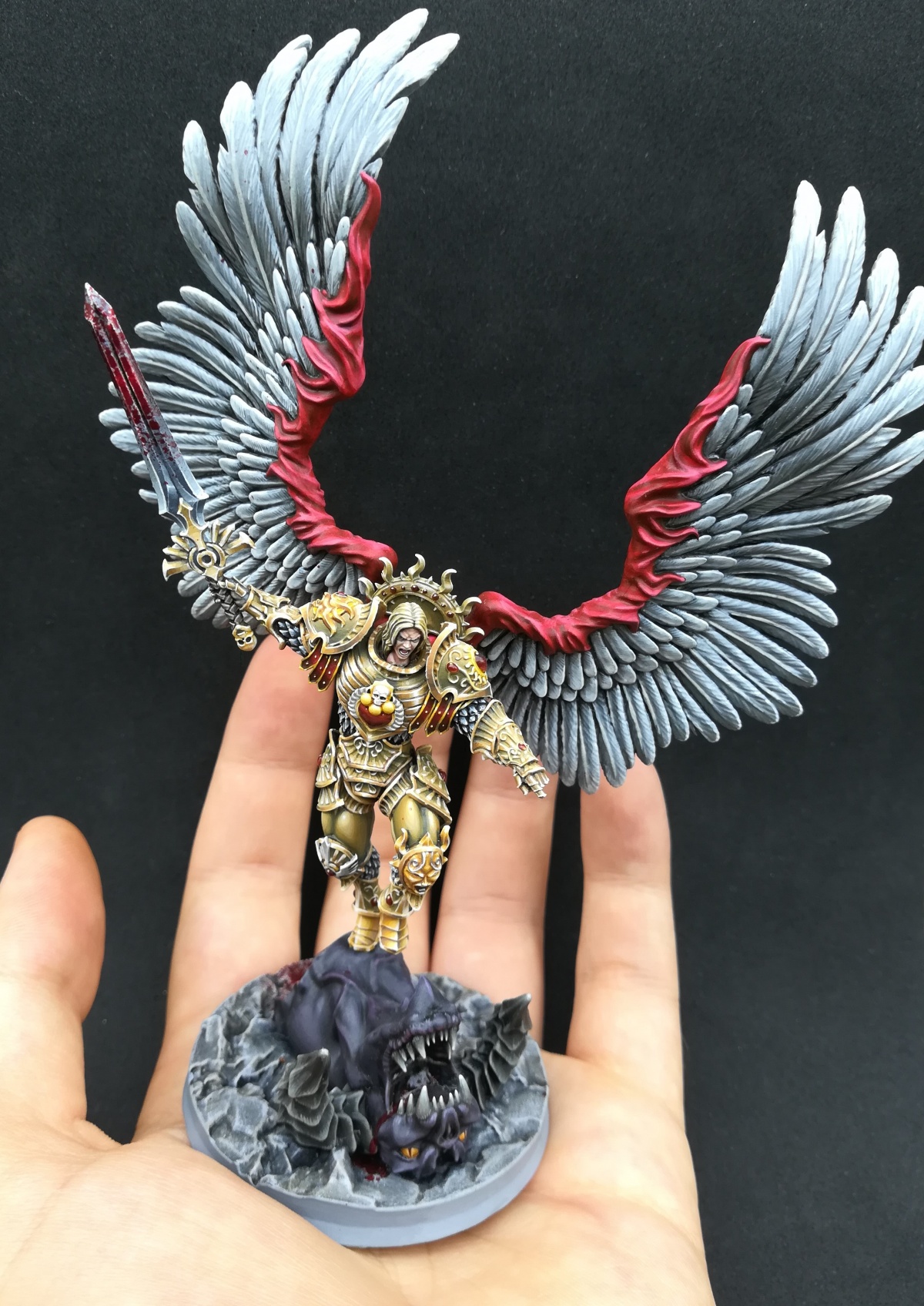 sanguinius figure