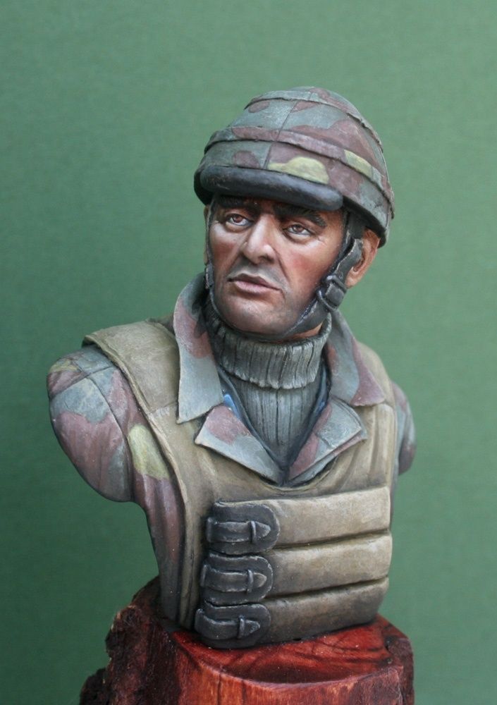 Italian paratrooper WW2