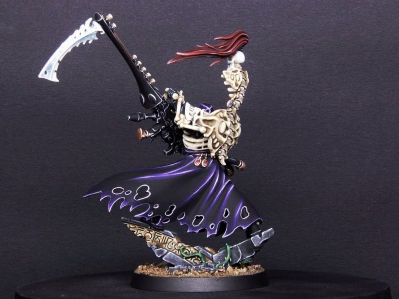 My favorite miniature of the Eldar.