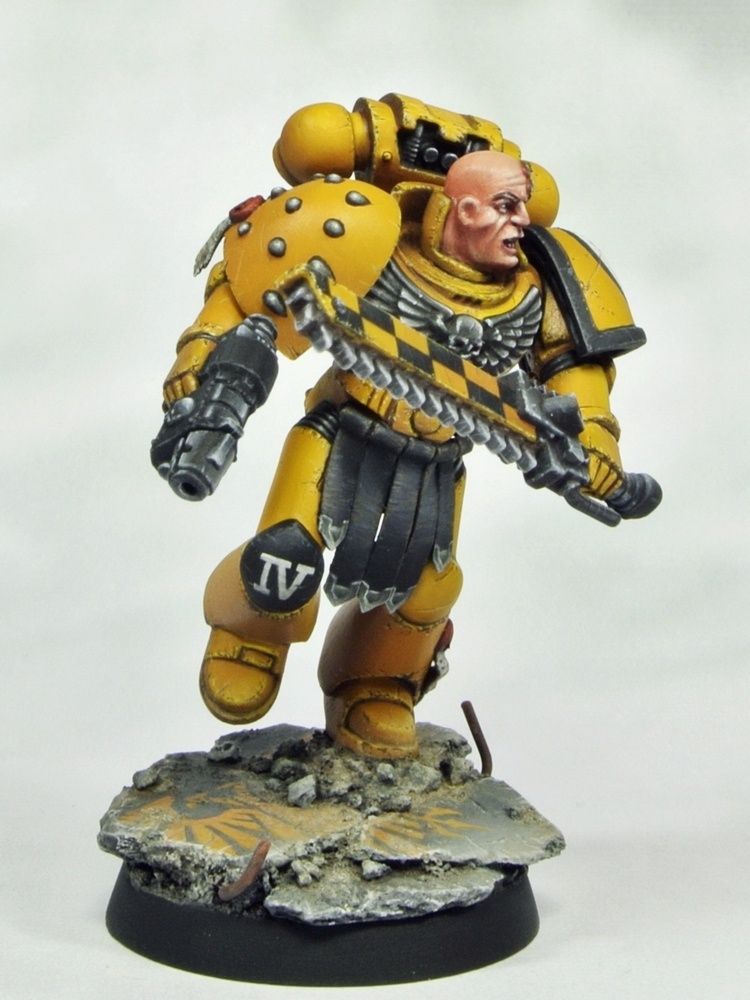 Imperial Fists Veteran Sergeant by Thor Intararangson · Putty&Paint