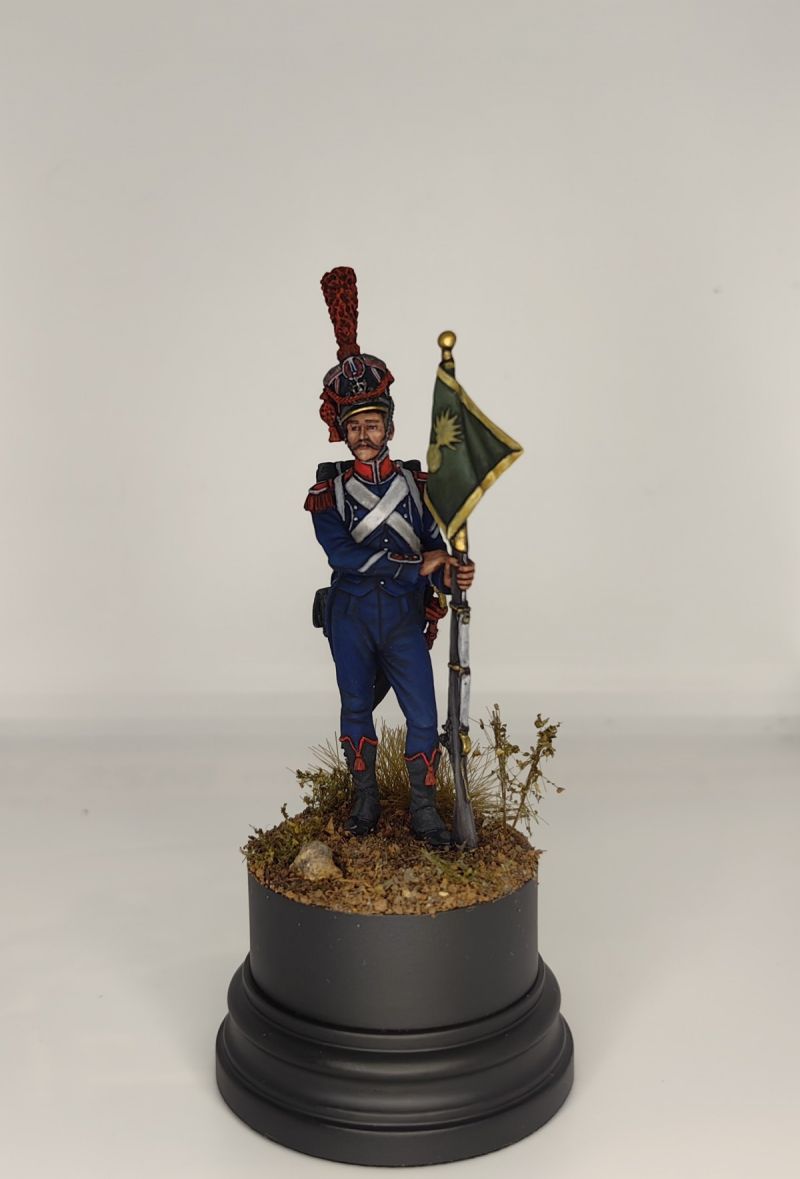 Sergeant of the Carabinieri of the 8th Light Regiment with a company fanion. France, 1809-12.