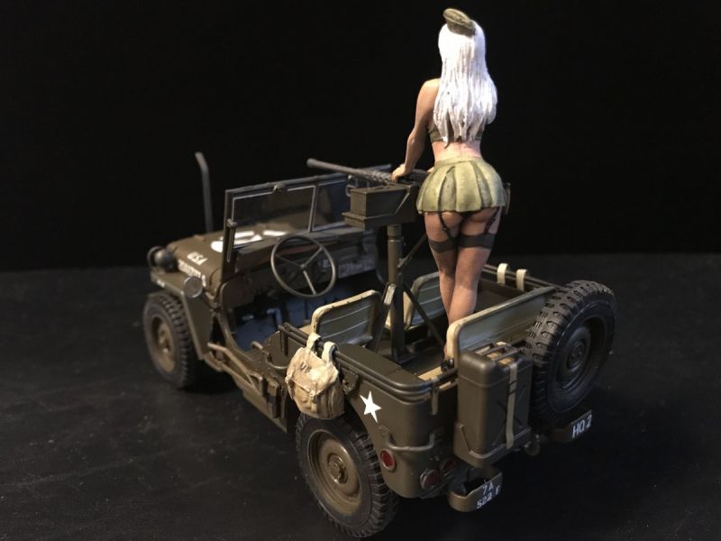 1/4 ton 4X4 utility truck w/Blond Girl’s Figure by Hasegawa