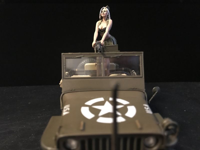 1/4 ton 4X4 utility truck w/Blond Girl’s Figure by Hasegawa