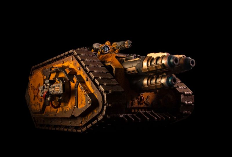 Imperial Fists Cerberus Heavy Tank Destroyer