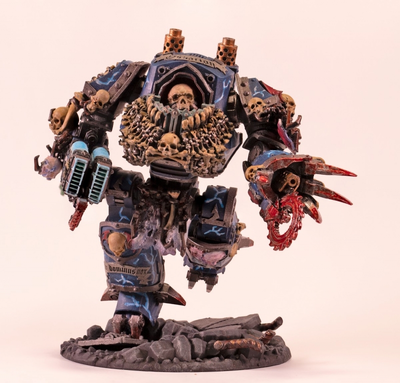 “Ossarion” Night Lords Contemptor Dreadnought, Warhammer universe