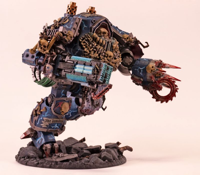 “Ossarion” Night Lords Contemptor Dreadnought, Warhammer universe