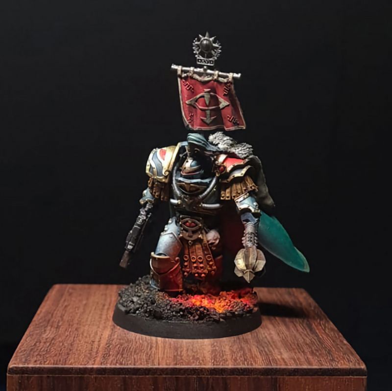 Sons of Horus Praetor in terminator armour