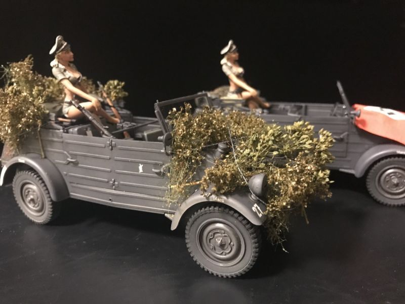 Pkw.K1 Kubelwagen Type 82 w/Blond Girl’s Figure by Hasegawa