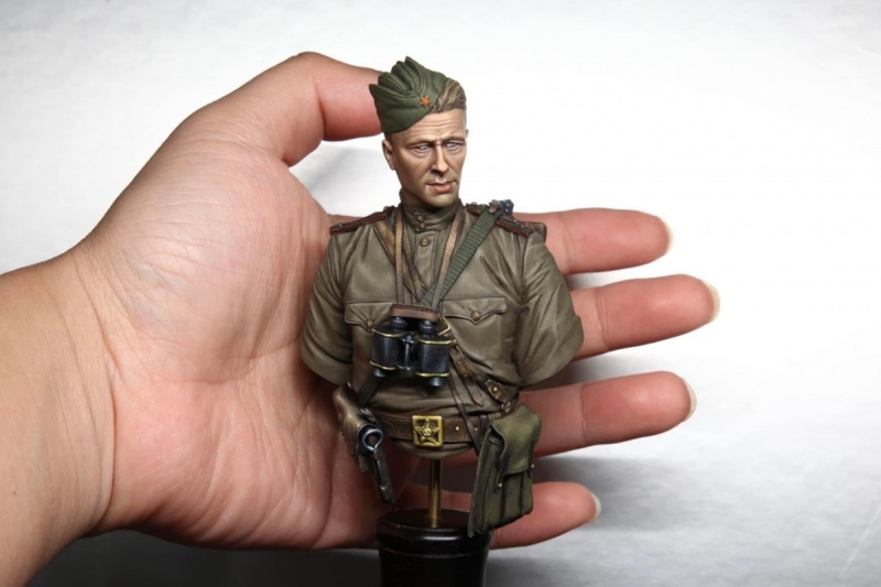 Medieval Forge Miniatures Soviet Army officer in World War II