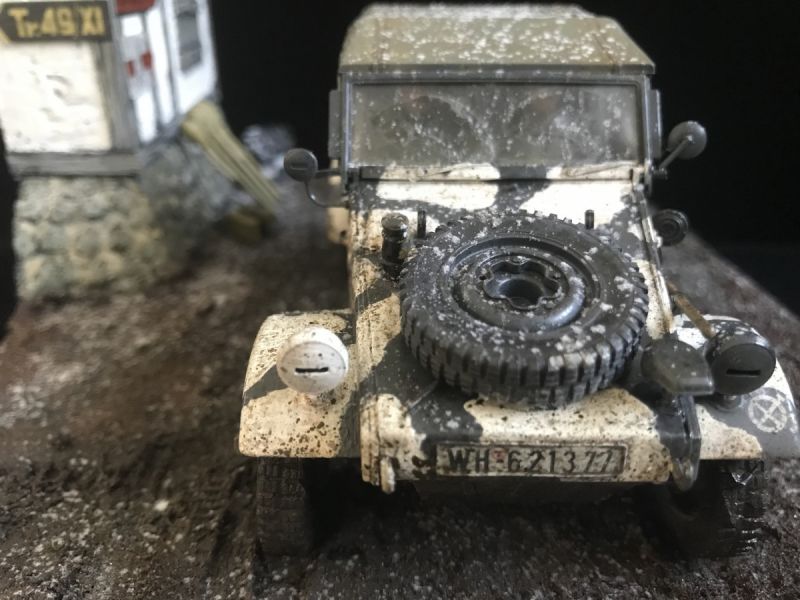 Hasegawa Kubelwagon on the Eastern Front 1/24