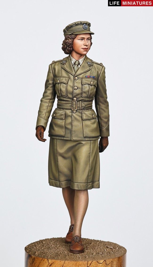 Princess Elizabeth, 2nd Subaltern in ATS, 1945 (1/16 scale)