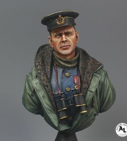 Soviet submarine commander from WWII.