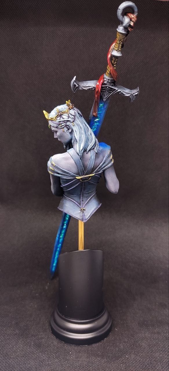 Drow Priestess of Lolth