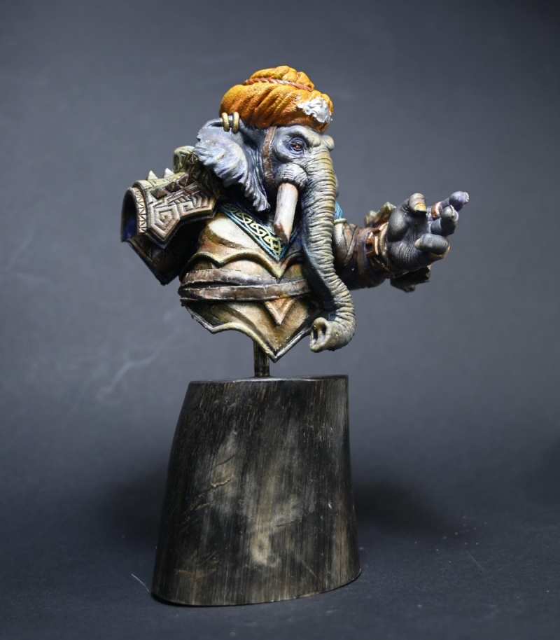 Madhu Nomoretusk - Luxodon Bust