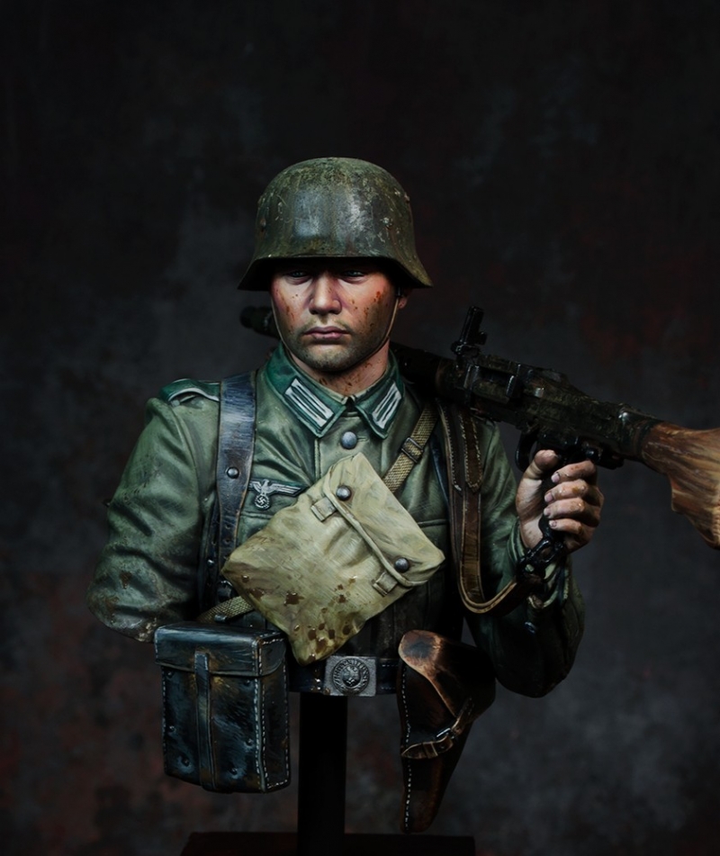 WWII Wehrmatch MG34 Gunner