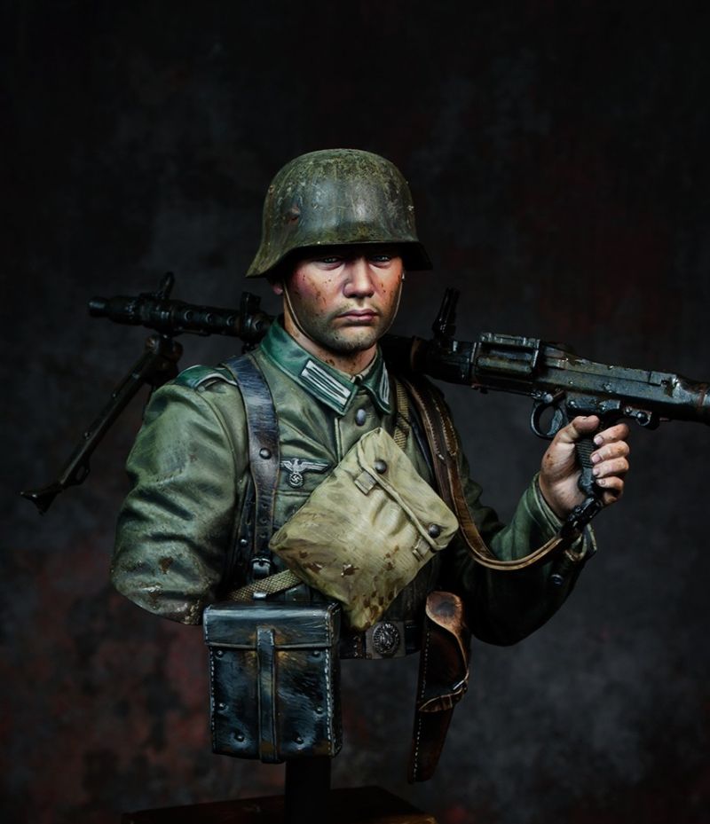 WWII Wehrmatch MG34 Gunner