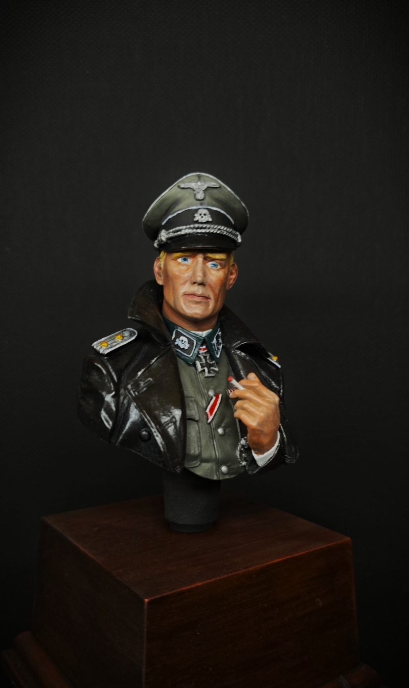 Officer Totenkopf Div.